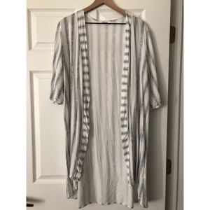 Carly Jean Los Angeles striped kimono